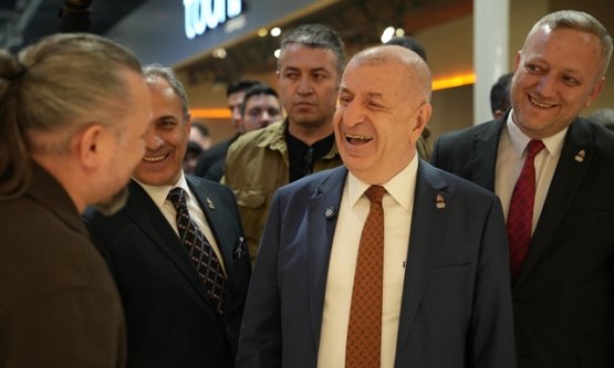 Ümit Özdağ MODEF Fuarı'nda: 'İnegöl Mobilyası Türkiye'nin Gururudur'