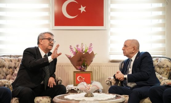 Ümit Özdağ'dan BAL-GÖÇ'e Anlamlı Ziyaret: Balkan Türklerinin Sorunları Masaya Yatırıldı
