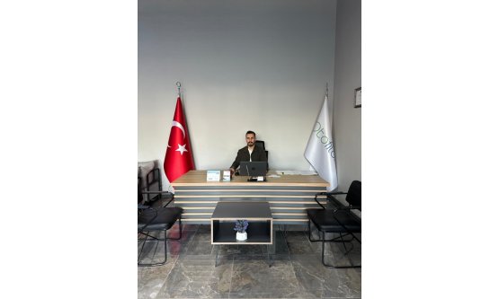 UTİYAPtan Araç Kiralama Yasasına Sert Eleştiri: quot;Büyük Balık Küçük Balığı Yemek İstiyorquot;