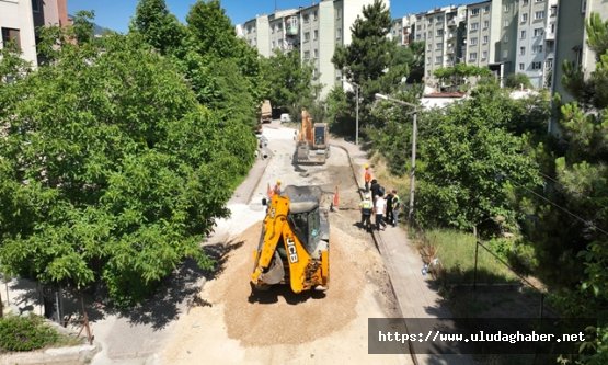 Bursa Büyükşehir Belediyesi İnegöl'de altyapı çalışmalarını sürdürüyor