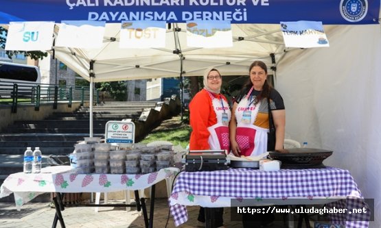Bursa Büyükşehir Belediyesi meydan kadınların dayanışma pazarını açtı