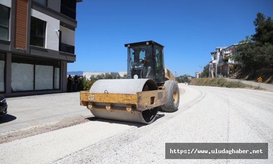 Bursa Büyükşehir Belediyesi Gemlik Kurşunlu'da yol genişletme çalışmasını tamamladı