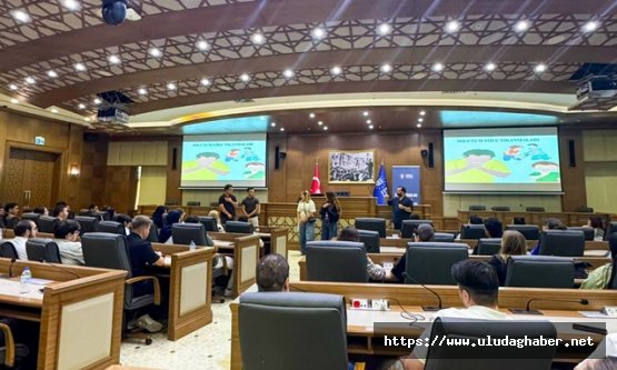 Bursa Büyükşehir Belediyesi'nden yaz stajyeri öğrencilere özel oryantasyon eğitimi
