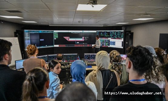 Bursa Büyükşehir Belediyesi stajyer öğrencilere teknik gezi düzenledi