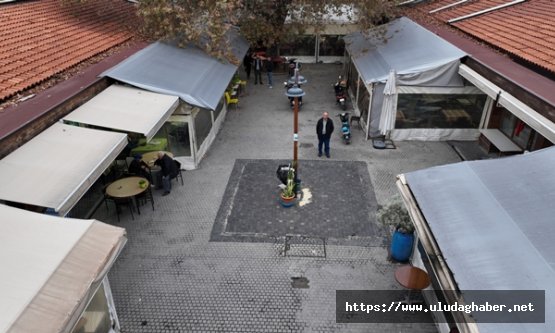 Mudanya Belediyesi'nden Tarihi Hal Meydanı'nda kapsamlı dönüşüm: Geleneksel çarşı yeniden canlanıyor