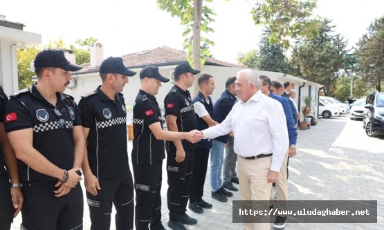 Nilüfer'de Zabıta Teşkilatı'nın 200. yılı kutlandı: Başkan Şadi Özdemir personelle bir araya geldi