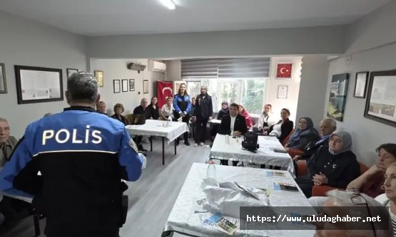Bursa İl Emniyet Müdürlüğü#039;nden TEMAD Bursa Şubesi üyelerine özel eğitim: Dolandırıcılık ve siber suçlara karşı uyarı