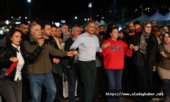 Gemlik'te Anadolu rüzgârı: 11. Hemşehri Dernekleri Festivali başladı