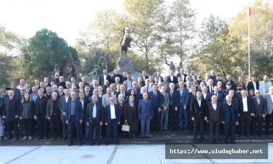 İnegöl'de muhtarlar onuruna özel buluşma: 19 Ekim Muhtarlar Günü coşkuyla kutlandı