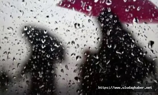 Meteoroloji'den 12 Ekim Pazartesi için kritik uyarı: Türkiye genelinde sağanak yağış ve toz taşınımı geliyor