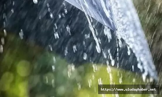 Meteoroloji'den 13 Ekim Salı uyarısı: Yurt genelinde sağanak yağış ve toz taşınımı geliyor!