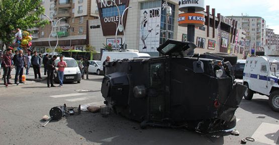 3 Polis Yaralandı!