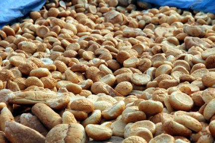 5 Milyon Ekmek Çöpe Gidiyor!