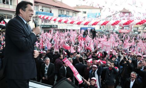 Bağımsız Aday 14 Partiyi Geride Bıraktı!