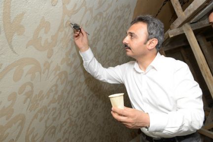 Başkan Cami'de Figür Boyadı!