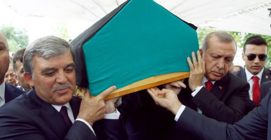 Birlikte Omuz Verdiler!