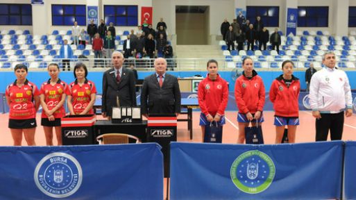 Bursa Büyükşehir Belediyenin Tenis Zaferi!