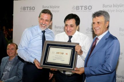 Bursa Valisi'ne Sertifikası Verildi!