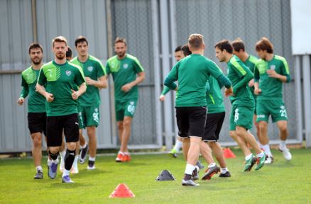 Bursaspor Fenerbahçe Maçına Hazırlanıyor!