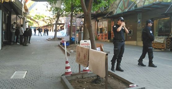 Canlı Bomba Bursa'da Kendini Patlattı:17 Yaralı!