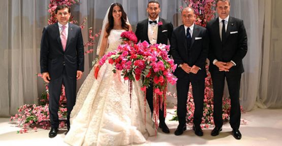 CENK TOSUN EVLENDİ!