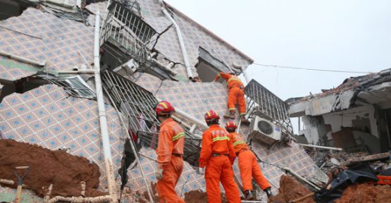 Çin'de Heyelan Felaketi!