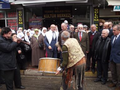 Davul Zurna İle ÇED Kararını Kutladılar!