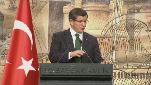 Davutoğlu Türk Bilim İnsanlarıyla Bir Araya Geldi!