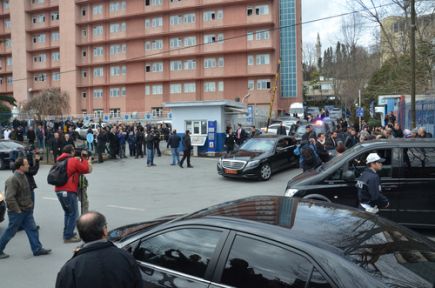Davutoğlu Yaralanan Turistleri Ziyaret Etti!