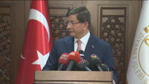 Davutoğlu'ndan Kelepçe Açıklaması!