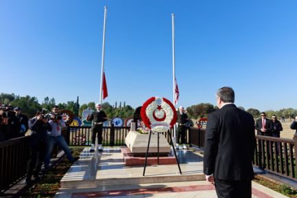 Denktaş Devlet Töreniyle Anıldı!