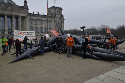 Dev Ahtapotla Eylem Yaptılar!