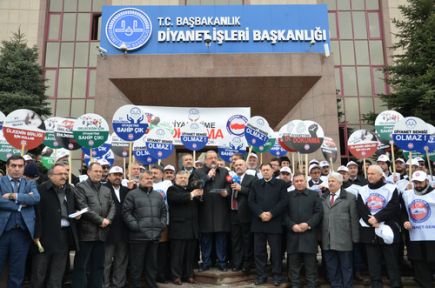 'Diyanetine Sahip Çık' Eylemi!