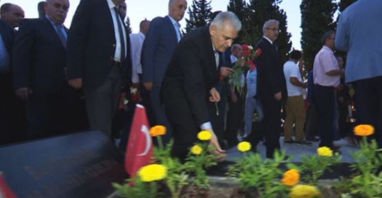 Başbakan Soma Şehitliği'ni Ziyaret Etti!