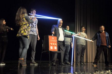 En Yetenekli Sihirbazlar Bursa'da Sahne Aldı!