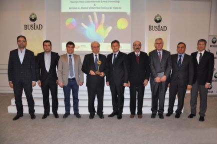 Enerji Yönetimi Ödülü Bursa Çimento'nun!