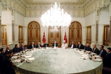 Erdoğan'dan 'Aşure Aşı' İkramı!