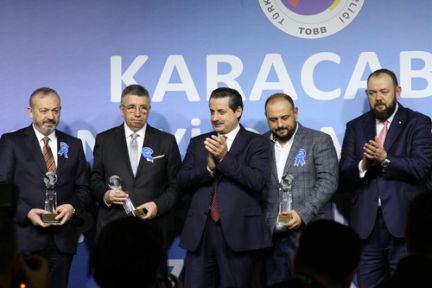 Faruk Çelik'ten Çiftçilere Hem İyi Hem Kötü Haber!