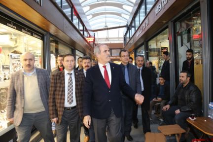 Gelinlikçiler Çarşısı Tamamlanmak Üzere!