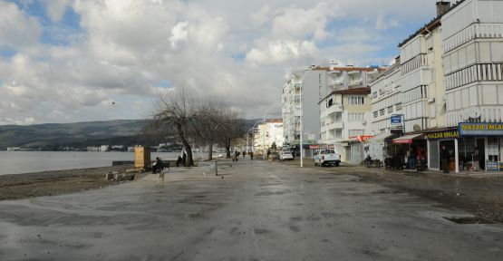 Gemlik Kumla Sahil Çalışmaları Devam Ediyor!