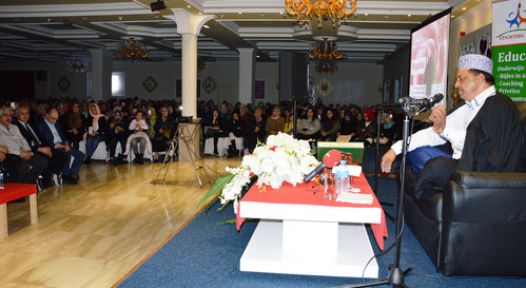 Hollanda'da Kutlu Doğum Programına Yoğun İlgi!