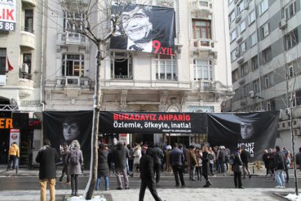 Hrant Dink Ölümünün 9. Yılında Anılıyor!