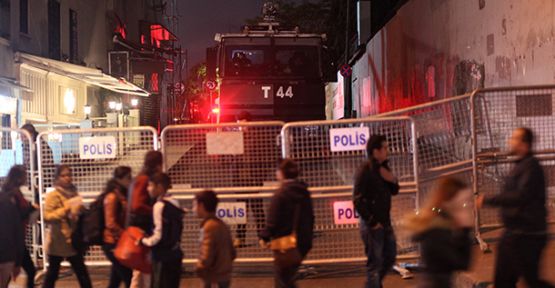 İhbar Üzerine Sokağı Kapattılar!