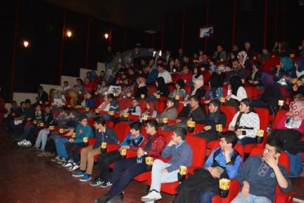 İlk Defa Sinama Gördüler!