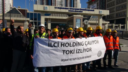 İşçiler TOKİ Önünde Eylem Yaptı!
