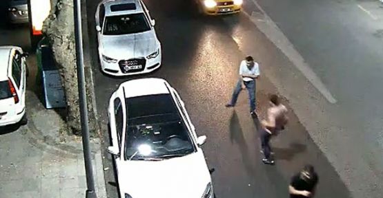 Kanlı Bar Kavgası Kameralarda!