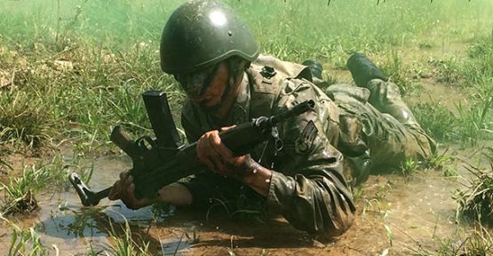Komandoların Tatbikatı Nefesleri Kesti!