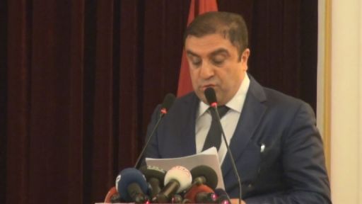 Kulübün Borcu 995 Milyon Lira!