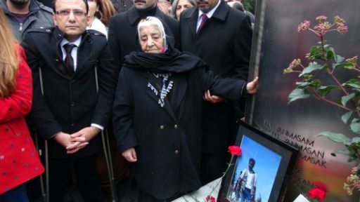 Metin Göktepe Mezarı Başında Anıldı!