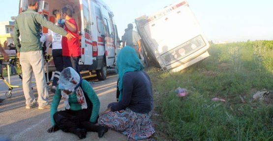 Midibüs Devrildi:32 Yaralı!